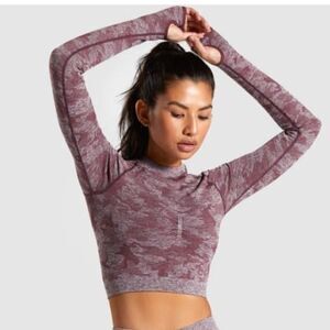 Gymshark Camo Seamless L/S Crop‎ Top workout Burgandy size small